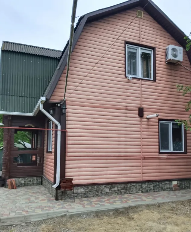 Уютный жилой дом в частном секторе в центре