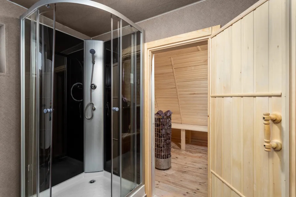 A-frame с беседкой и сауной у Игоры