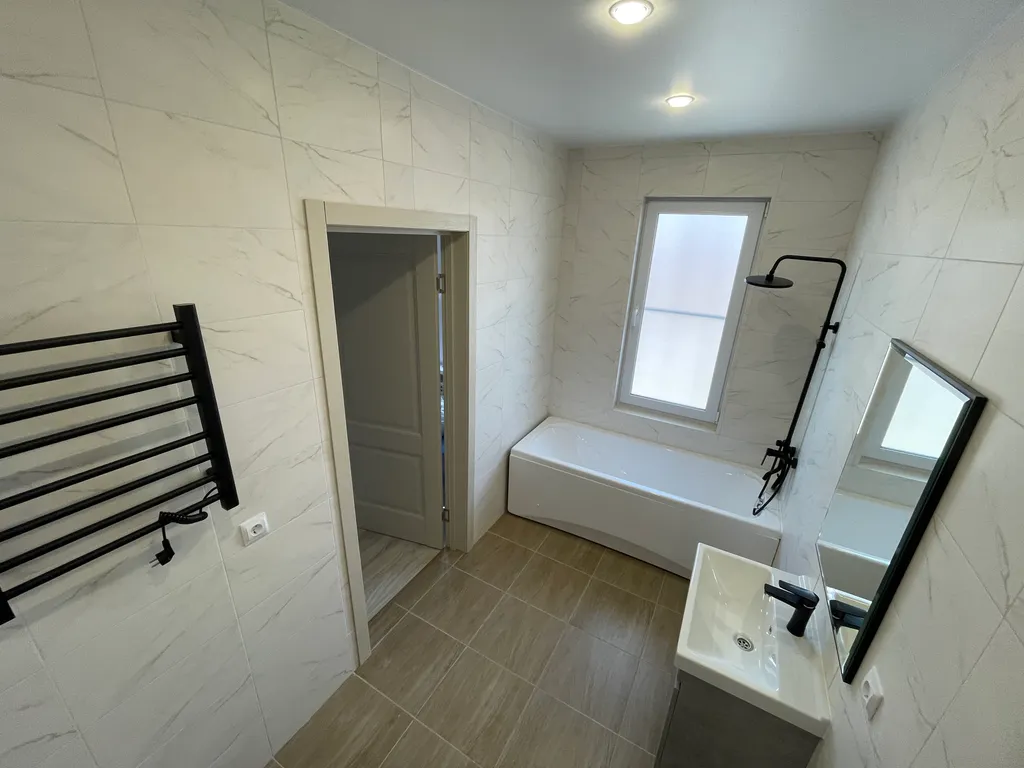 Уютный новый дом для семейного отдыха