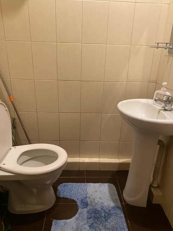 Уютный дом на берегу озера