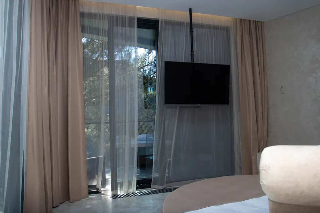 Апартамент с собственным бассейном и пляжем