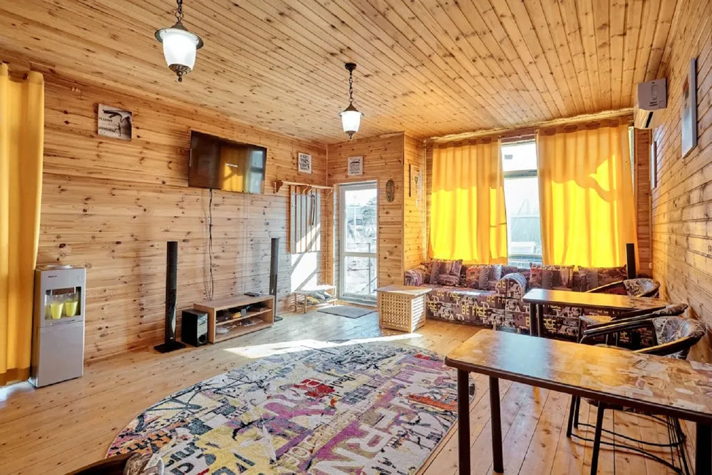 Уютный гостевой дом в лесной зоне