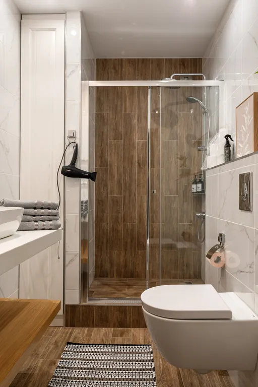 Квартира Дизайнерская 1-я квартира "Изумруд"| 2–4 гостя, балкон, парковка — Светлогорск