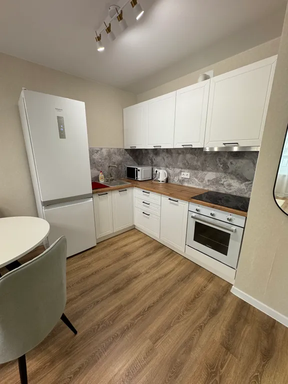 Уютная квартира в ЖК Ежевика — аренда посуточно в Ижевск