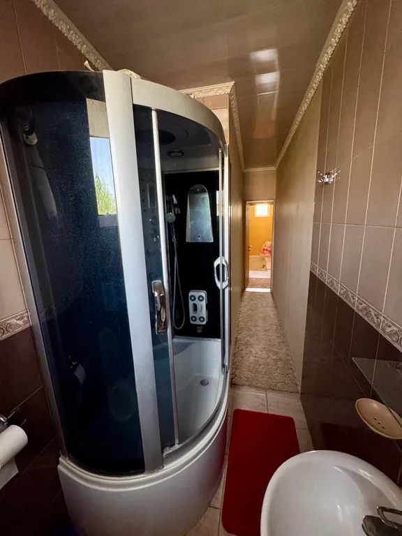 Коттедж 4-комнатный Дом — Евпатория