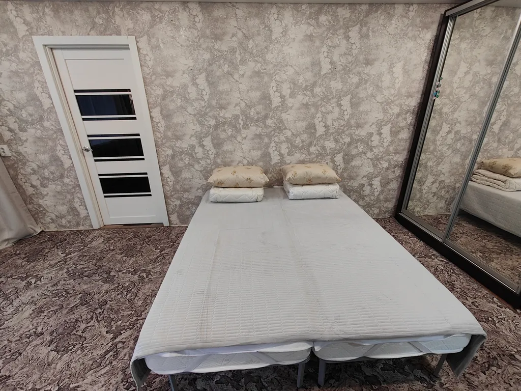 Уютная двухкомнатная квартира в спальном районе