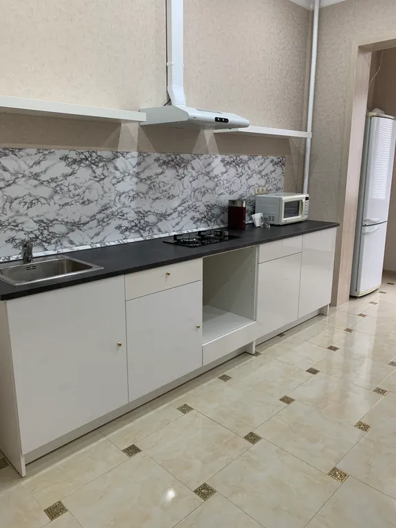 Однокомнатная просторная и светлая квартира