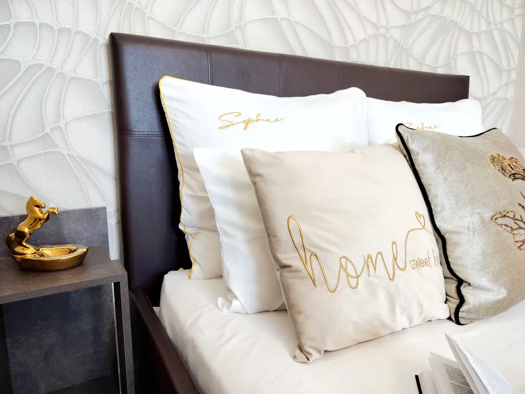 Квартира с видом на реку и горы