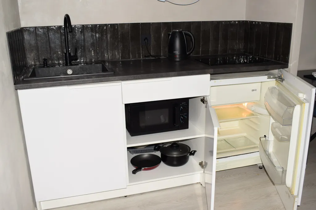 Бежевый бархат студия