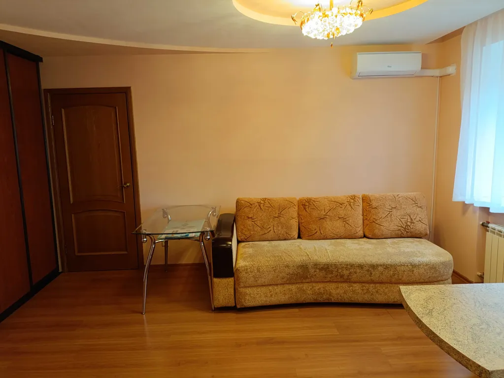 Уютная квартира с видом на город море рядом с жд станцией Вторая речка