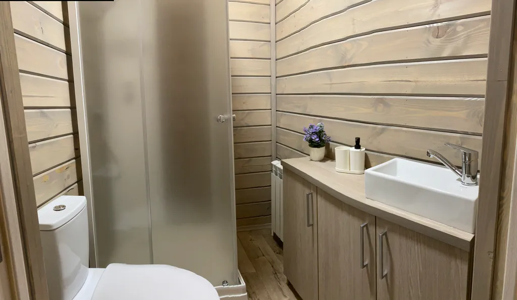 Суздальская дача у реки