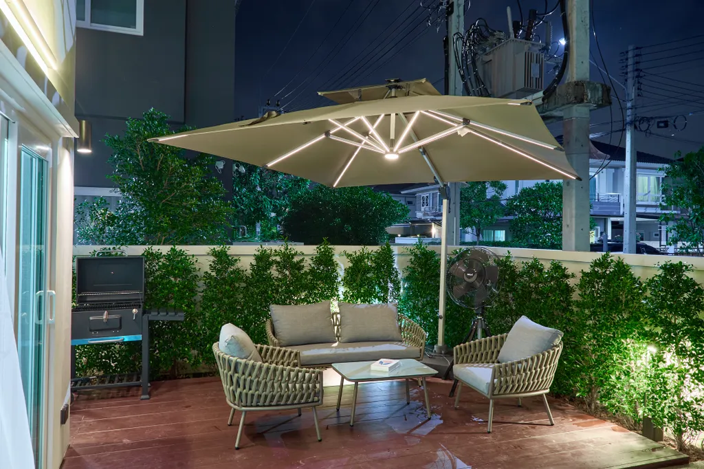 Новая luxury-вилла с шикарным панорамным бассейном