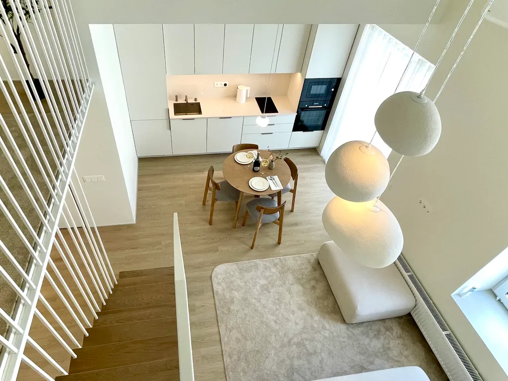 Современная 2х уровневая квартира