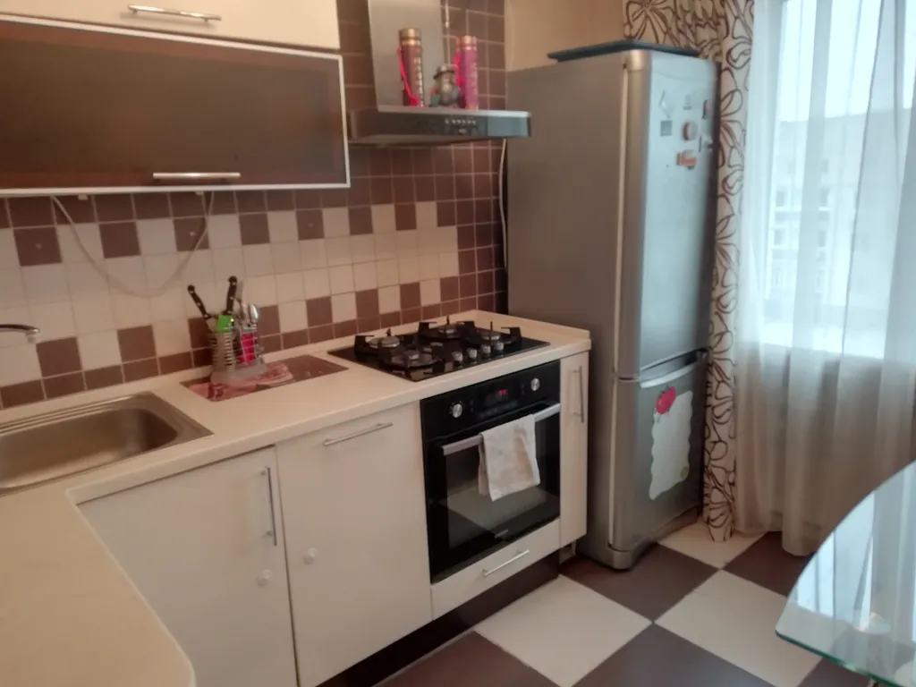 Уютная двушка возле жд вокзала