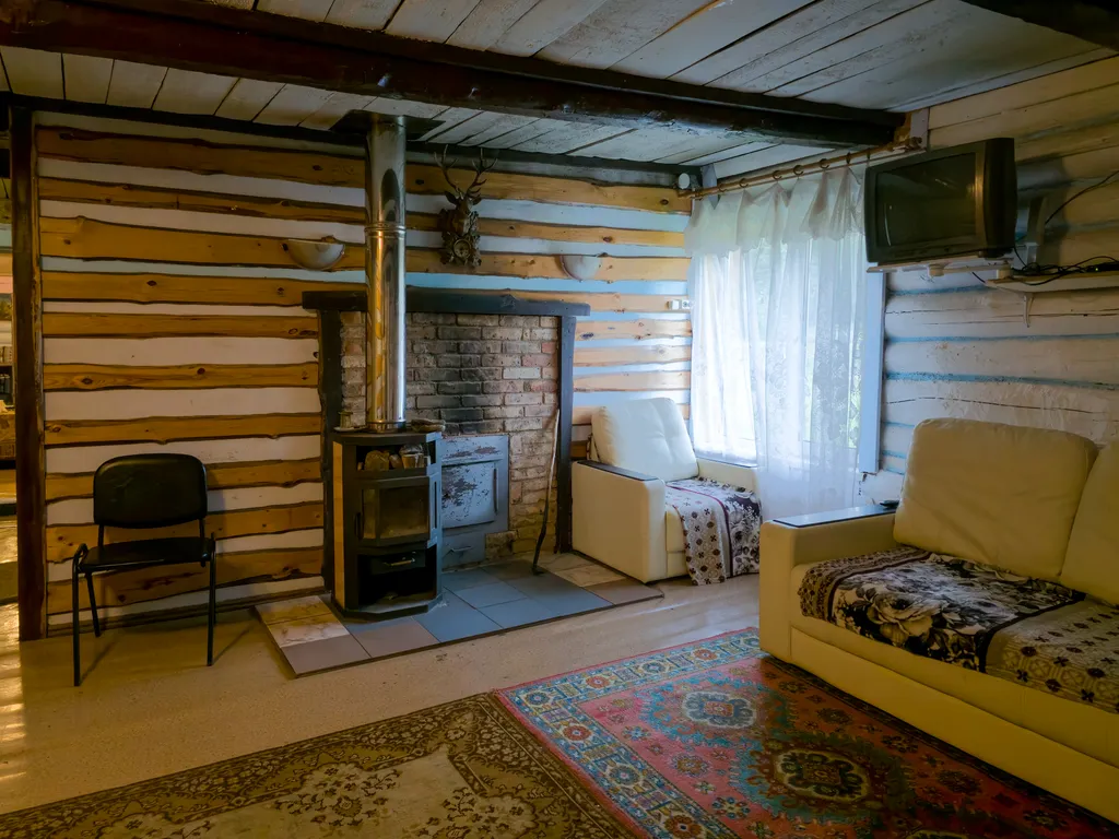 Дом с баней на берегу озера