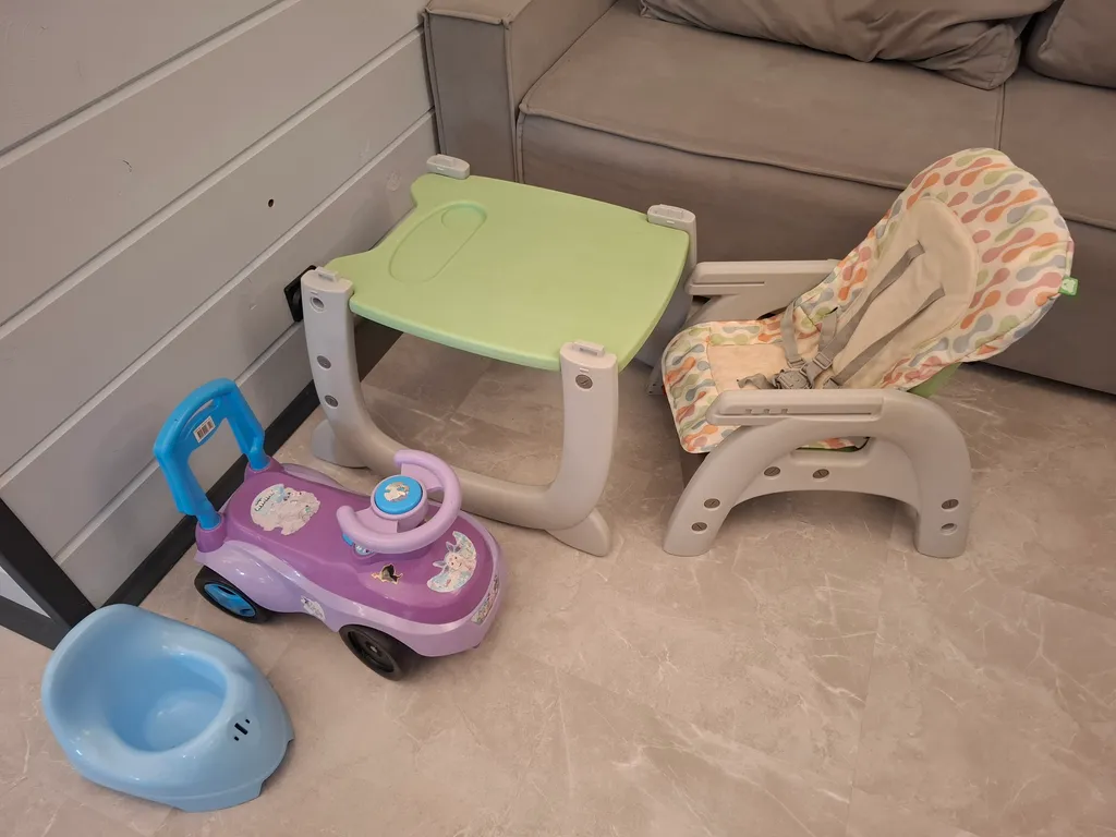 Дом в лесу с большой террасой