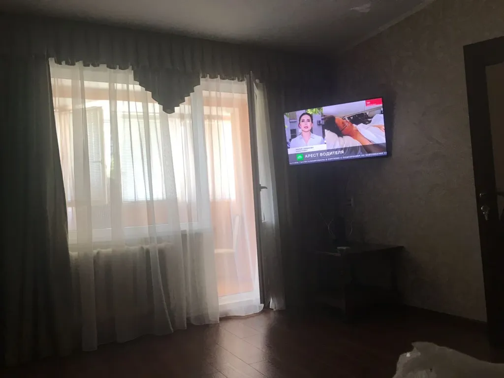 Квартира Трехкомнатная квартира с двумя балконами — Лазаревское