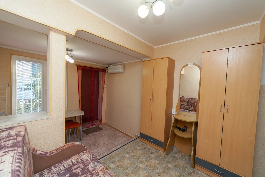 Уютные апартаменты с двориком в центре города