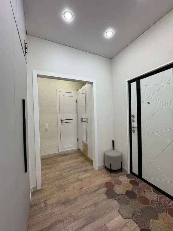 Светлая двухкомнатная квартира в отличном районе