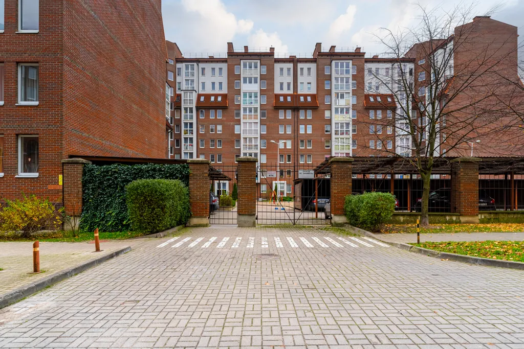 Квартира 1-комнатная Квартира — Калининград