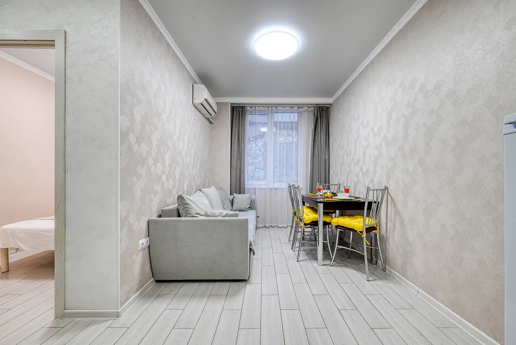 Евро 2-комнатная у Казино и Ред Арены 03 Я на Море