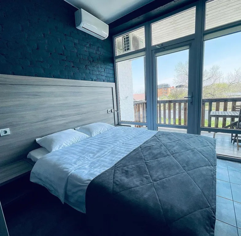 Апартамент с боковым видом на море