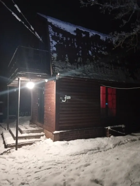 2-к. дом с сауной и балконом на реку