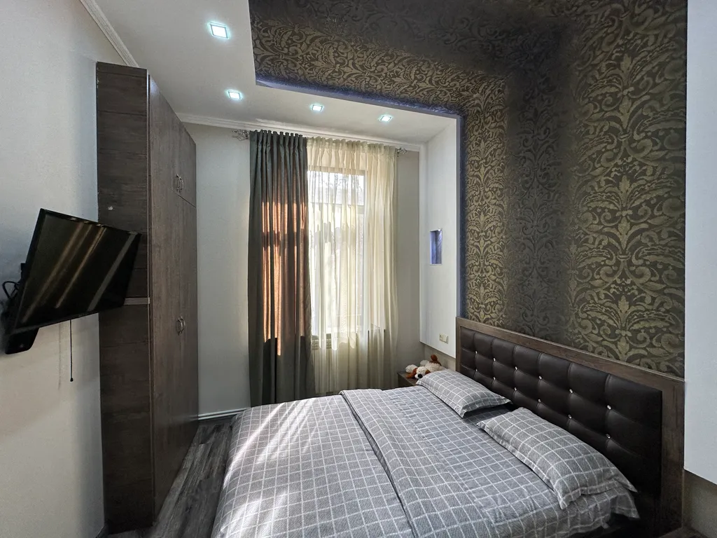 Уютная квартира с евро-ремонтом в центре город