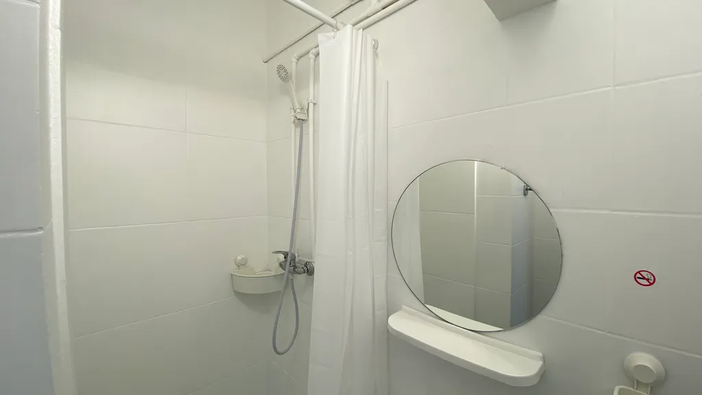 Квартира Светлая и уютная комната в центре Москвы — Москва