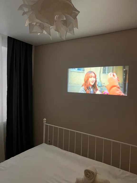 Электронный замок, центр, netflix + megogo