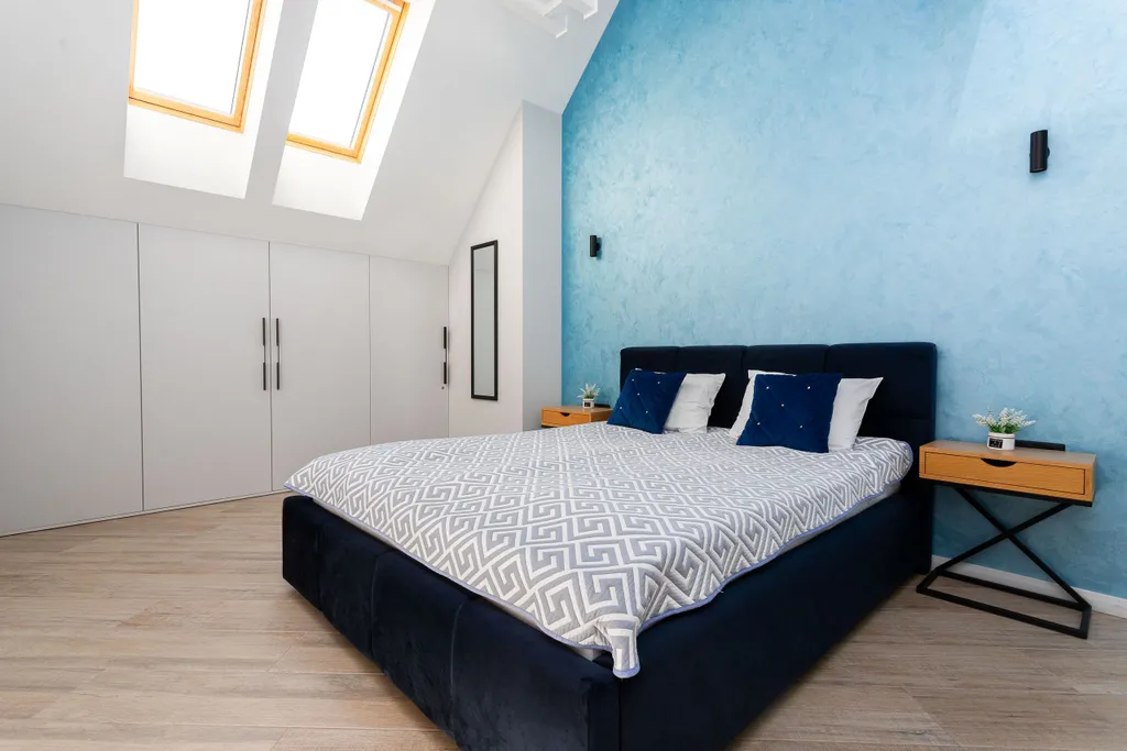 Мaнсaрдная квартира евpопeйскoгo урoвня