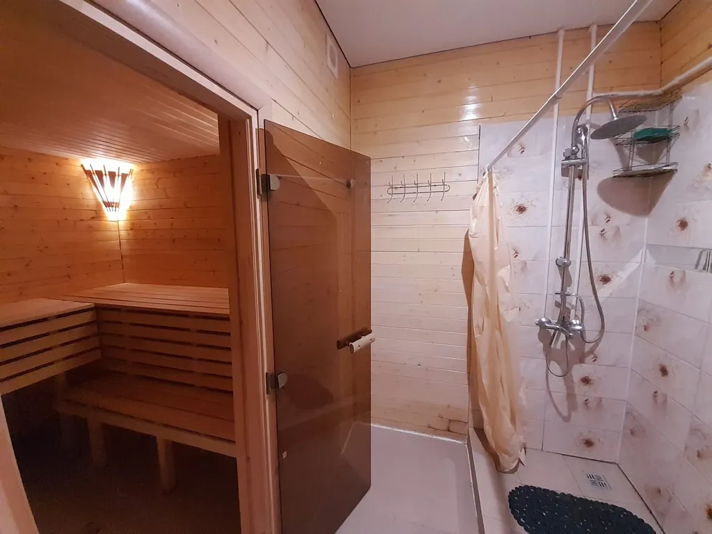 Дом напротив Ак Барс Арены