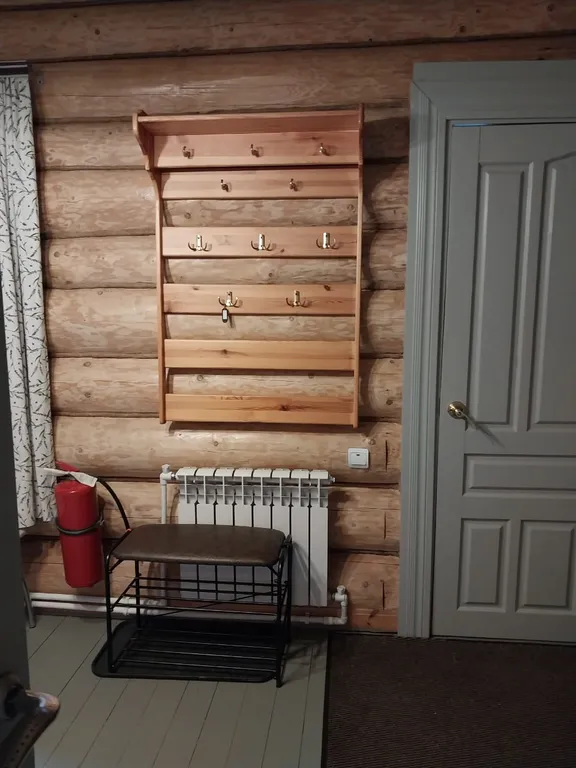 Комфортабельный 2-х этажный коттедж на 1 линии о. Селигер