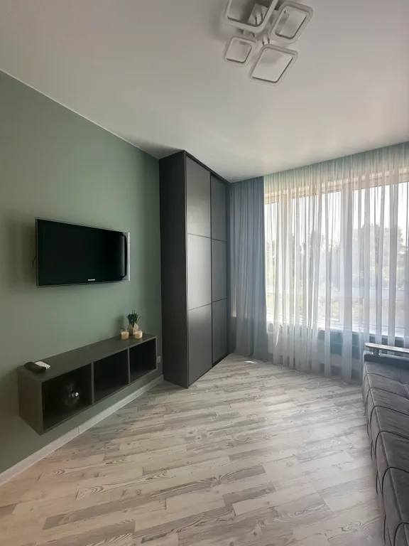 Уютная квартира студия Оливка