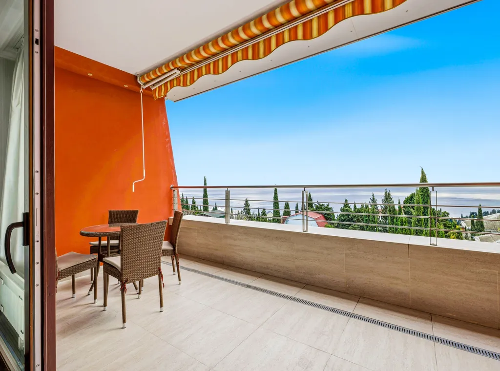 2-х комнатная современная квартира № 68 с видом на море