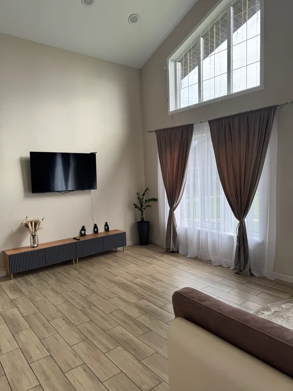 Дом на берегу реки Солоница