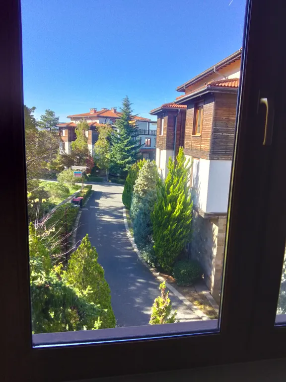 Трехкомнатный люкс в соснах у моря в Санта Марина