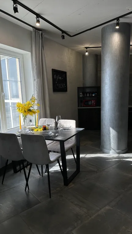 Лофт с видом на Волгу