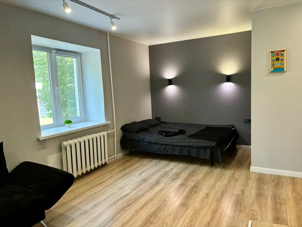 Светлая-уютная квартира в центре города с видом на сквер