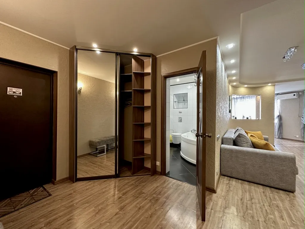 2-комнатная квартира в центре на Терешковой