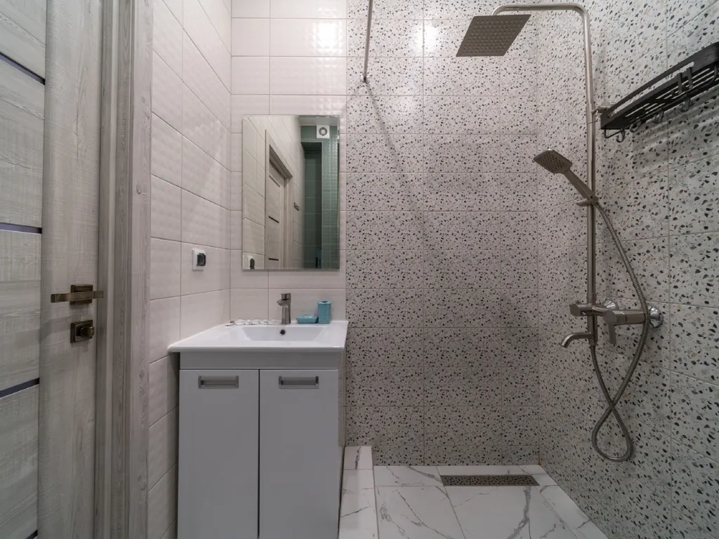 Апартаменты семейные в комплексе бизнес класса с бассейном