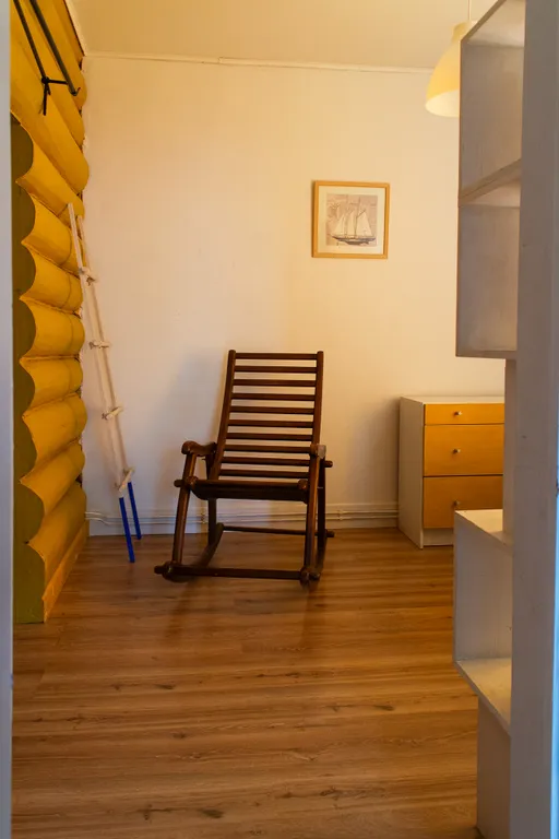 Дом в соснах