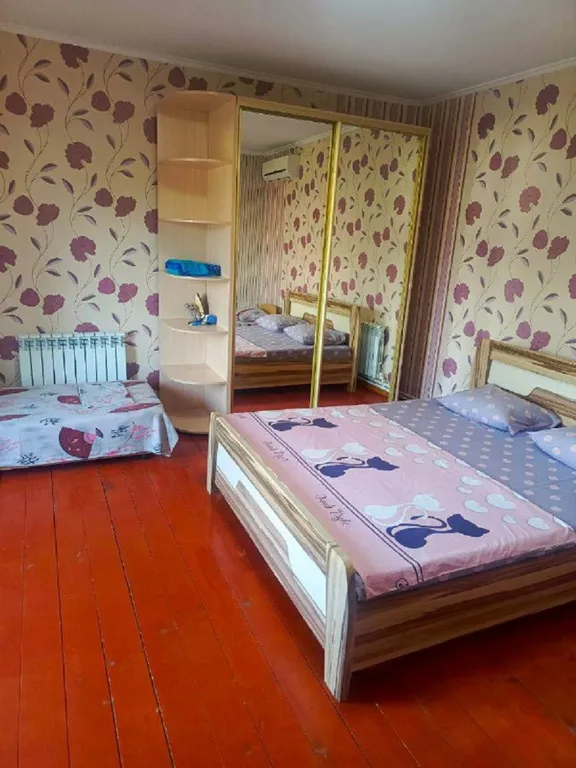 Уютный коттедж с каркасным бассейном