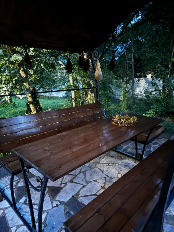 Уютное Бунгало в лесу у горнолыжного склона и пляжа Сорочаны