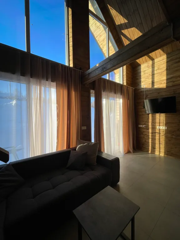 Барнхаус с балконом