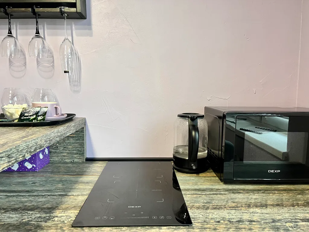 Стильная квартира с пилоном