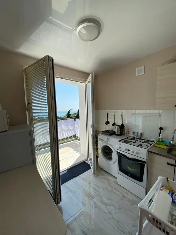 Квартира с видом на море