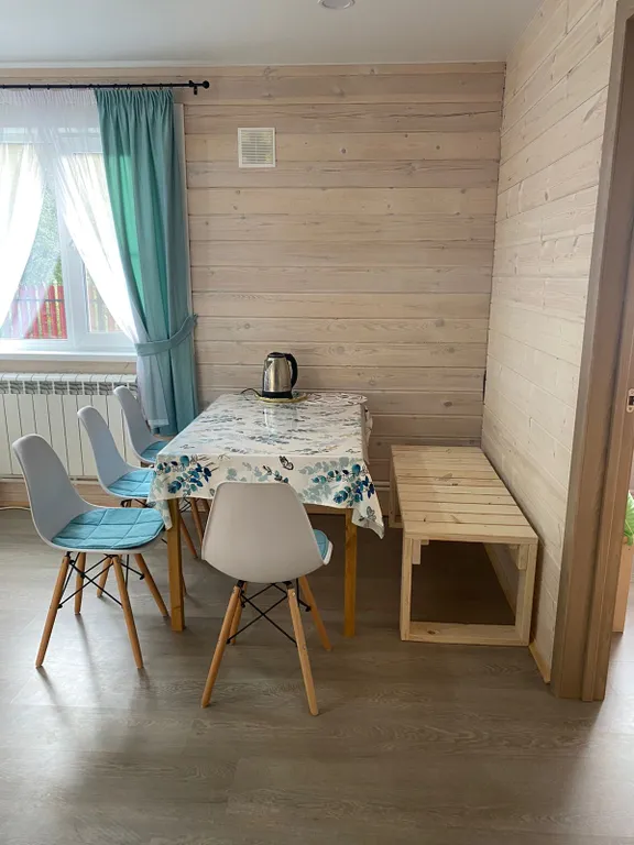 Небольшой уютный дом