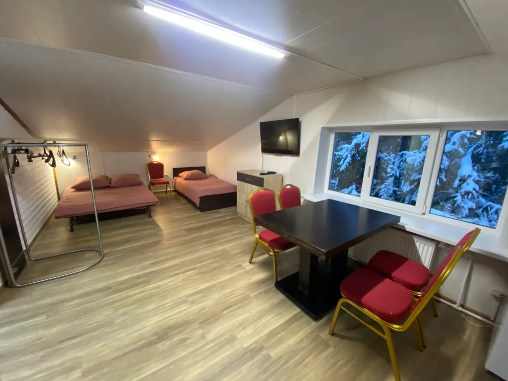 Коттедж Дом в лесу — Лупаново