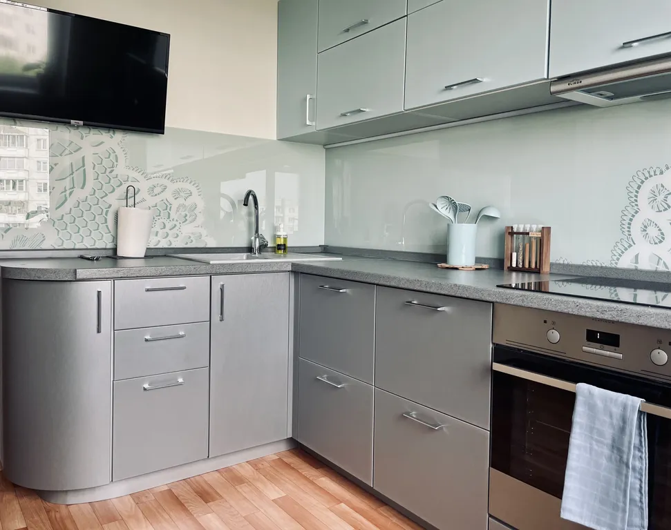 Квартира 2-комнатная квартира с удобным расположением рядом с центром — Красноярск